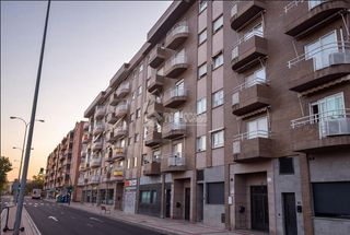 Pis a Rollo - Puente Ladrillo. Piso en venta en salamanca