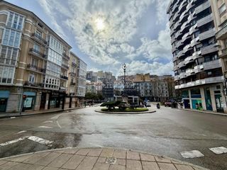 Car parking in Numancia - San Fernando. Boxplaza de garaje en venta en santander