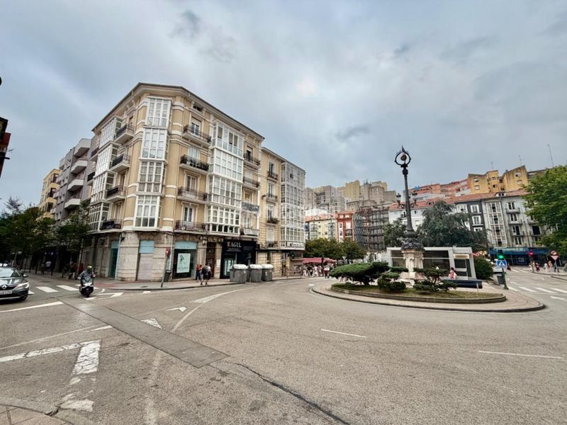 Foto 910435eb-6791-4f17-a487-b8e1bdf7cd8e. Pis a Numancia - San Fernando Santander