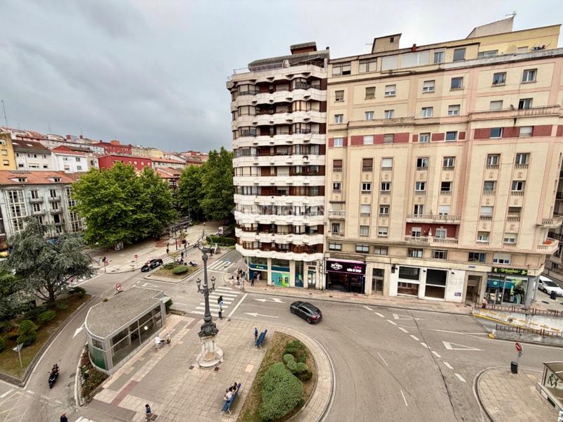 Foto 9f585390-7765-49e0-bd0d-8f40950d0ab3. Pis a Numancia - San Fernando Santander
