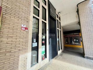 Local Comercial a Numancia - San Fernando. Traspaso en venta en santander