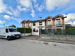 Etagenwohnung in Udías. Piso en venta en udías