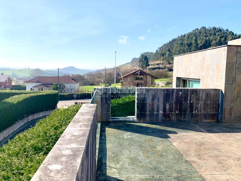 Foto f4390175-4907-4acd-b9db-04d117c26ebc. Casa  en venta en Mompia Santa Cruz de Bezana