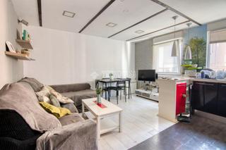 Pis a General Dávila. Piso en venta en santander