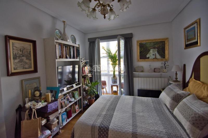 Foto 33615ae4-6de6-44aa-834d-48e3e8a6d9d5. Flat in Centro - Ayuntamiento Santander