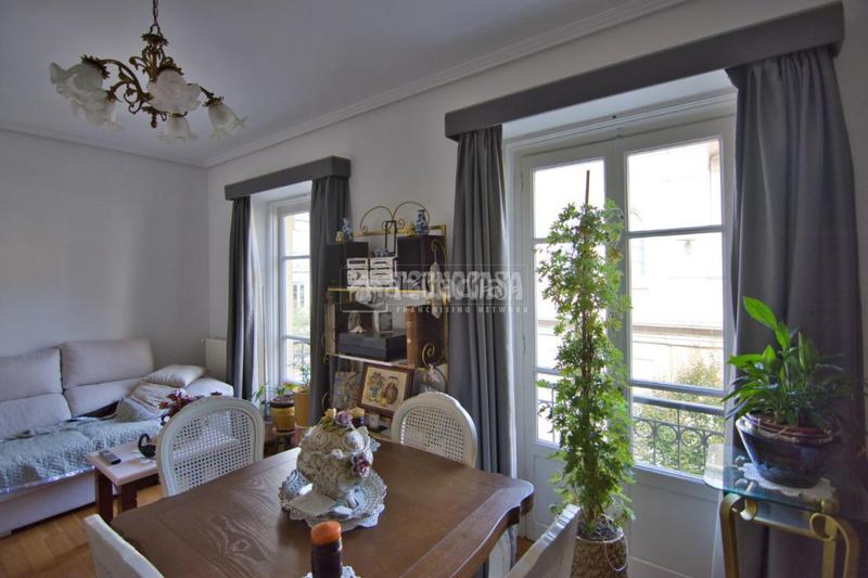 Foto cb5ab0aa-4bef-4b01-b4cc-4e6e9850076b. Flat in Centro - Ayuntamiento Santander