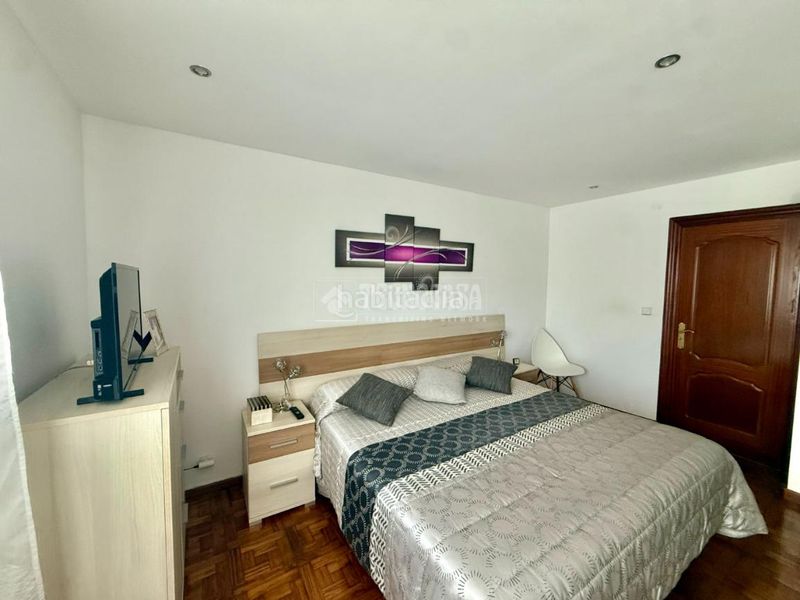 Foto 5b101ac4-949d-4f63-8a88-e423272ce907. Casa amb aparcament a Astillero (El)