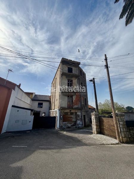 Foto 373d7ec7-901d-4465-be56-5640a0f5d96a. Edificio in Monte Santander