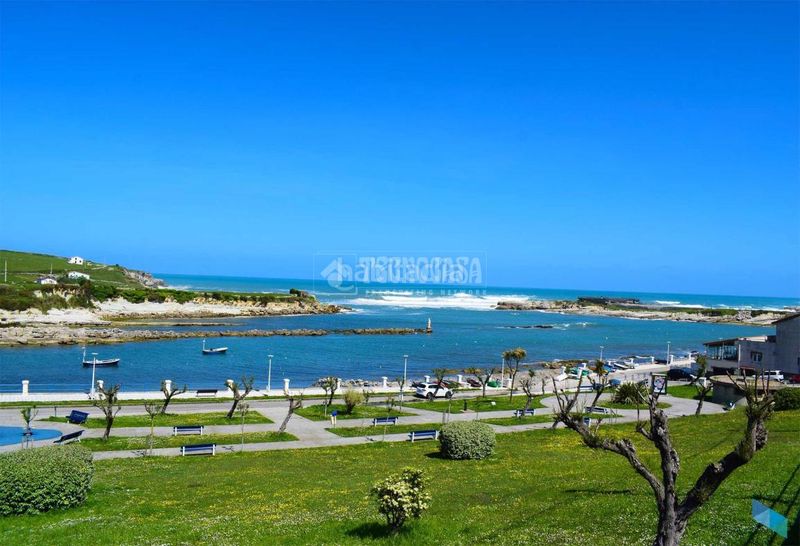 Foto d4a1d4b9-0f68-4152-8e30-7e2c58e7a22d. Edificio in Monte Santander