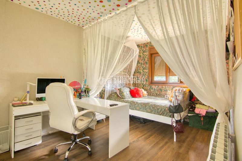 Foto dc8b8c36-a36b-4038-8967-6df95ebc0cd2. Casa amb aparcament piscina a Polanco