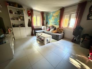 Pis en Pueblo Nuevo. Piso en venta en madrid