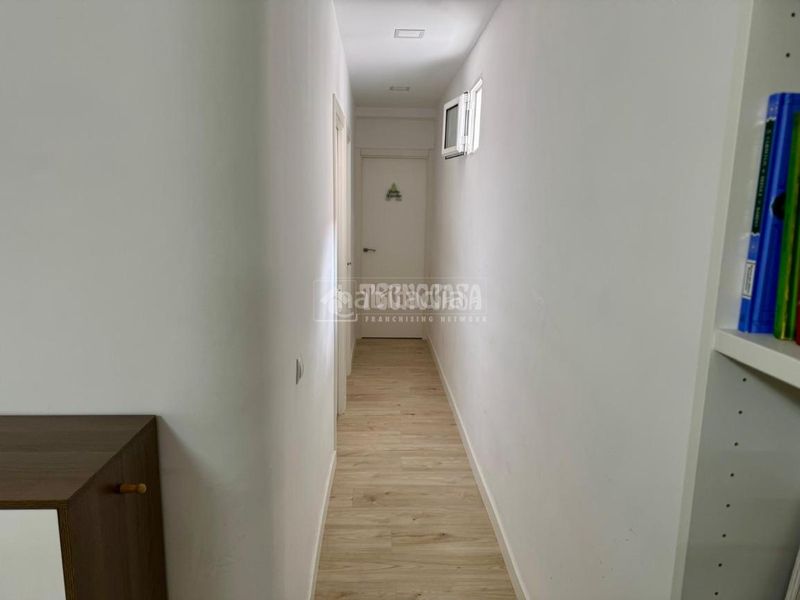 Foto ce387a1a-d371-4e38-ab56-86b3fe6399bf. Piso  en venta en Simancas Madrid