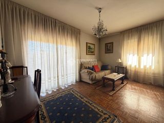 Pis a Pueblo Nuevo. Piso en venta en madrid