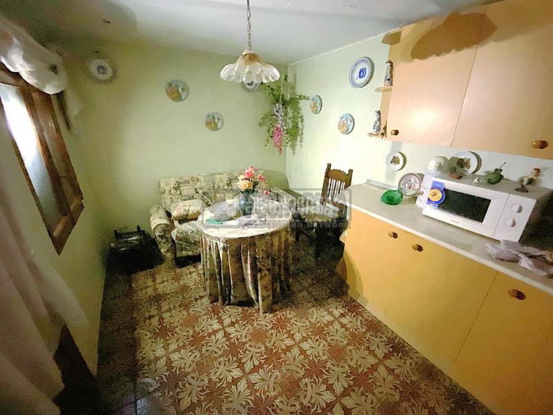 Foto 530bd185-6839-4cf2-972c-a6e906a87a00. Casa pareada casa en venta en Madridejos