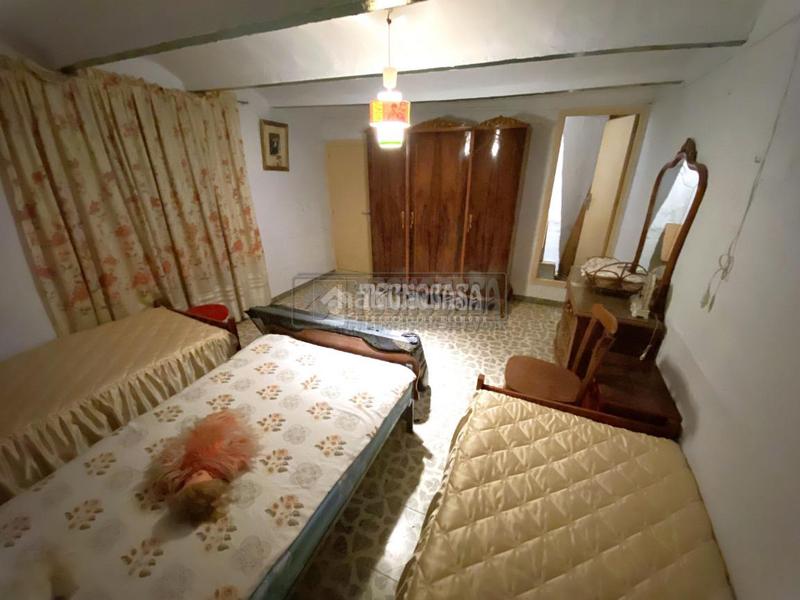 Foto ab403f6c-c73f-4e5b-89b0-d332f98ddbf7. Casa pareada casa en venta en Madridejos