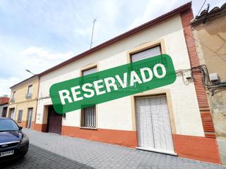 Casa  N/a. Casa en venta en madridejos