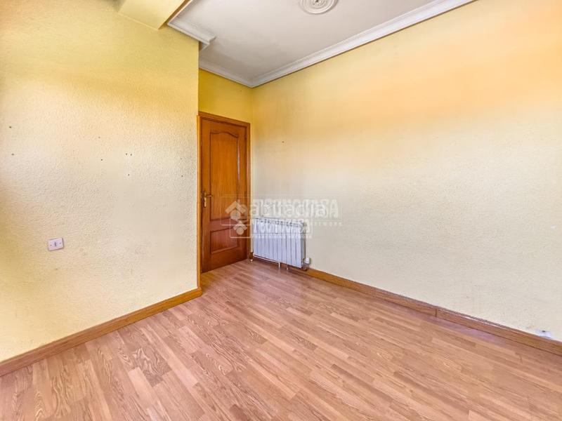 Foto 0ffdde45-5804-457f-98cb-977806f8a879. Appartamento con riscaldamento parcheggio in Santa María de Benquerencia Toledo