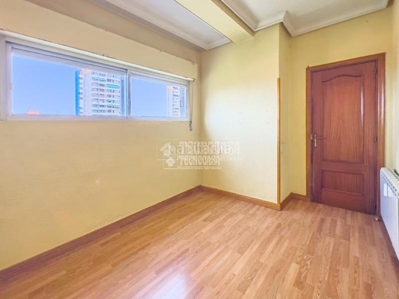 Foto 37ea31c8-cf9f-4278-9811-4565e82003e4. Appartamento con riscaldamento parcheggio in Santa María de Benquerencia Toledo