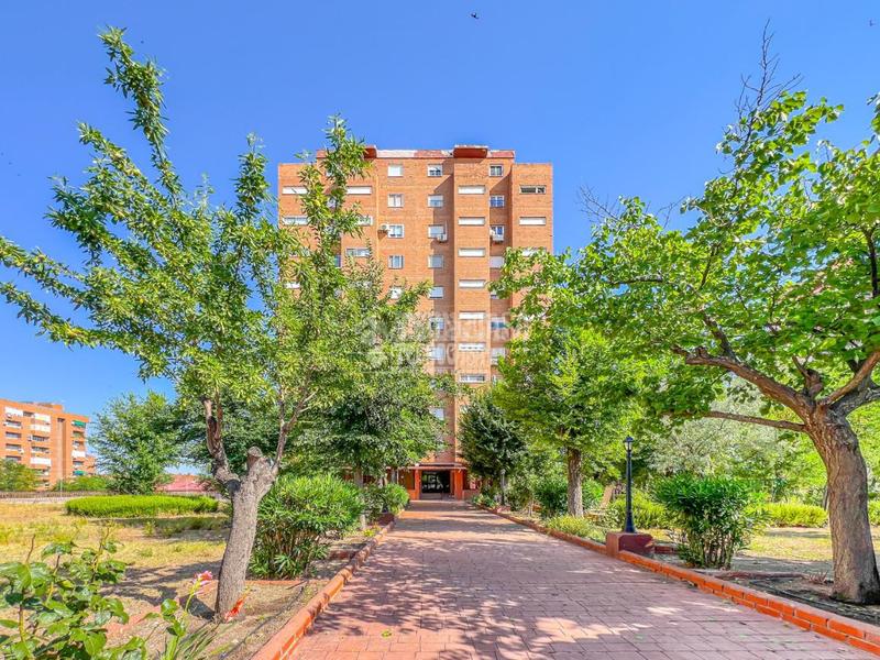 Foto ffb7fd4c-a01e-4028-8a65-a2fc55b0b41a. Appartamento con riscaldamento parcheggio in Santa María de Benquerencia Toledo