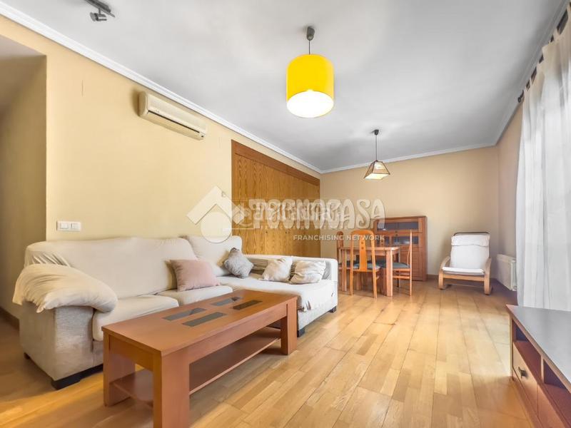 Foto fa9c2633-2b44-4573-bd26-ae3ef71d5084. Piso  en venta en Azucaica Toledo