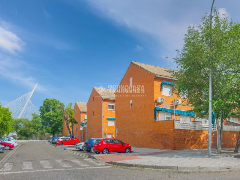 Foto 1591c686-36b3-4069-8354-c4de12a9e66a. Casa aparellada amb calefacció a Santa María de Benquerencia Toledo