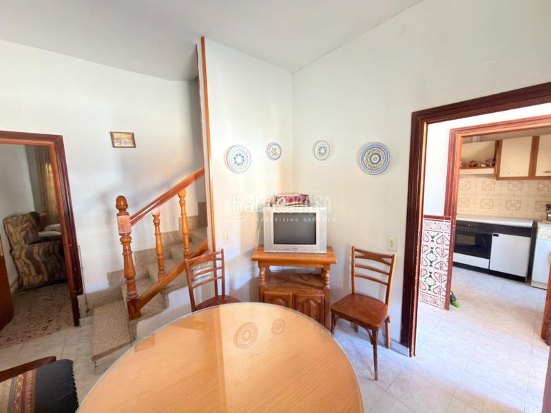 Foto 3fd8e7a8-0e4a-457a-b0c1-b5cd199c966a. Casa aparellada amb calefacció a Azucaica Toledo