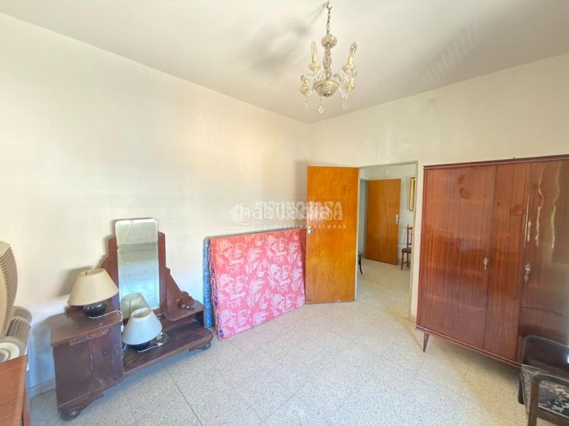 Foto 708c753b-c962-414c-9670-d98367bf52e3. Casa aparellada amb calefacció a Azucaica Toledo