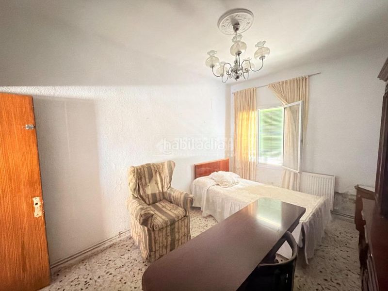 Foto de0cf649-e69a-4d69-a234-12167b773840. Casa aparellada amb calefacció a Azucaica Toledo
