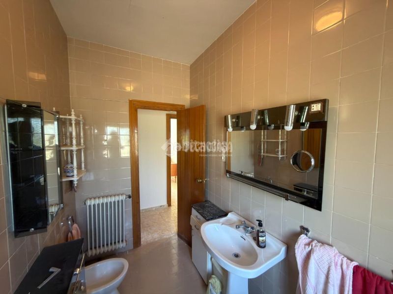 Foto a59dbdf1-984e-4f4c-936a-d78e5319a3c2. Casa amb calefacció a Nambroca