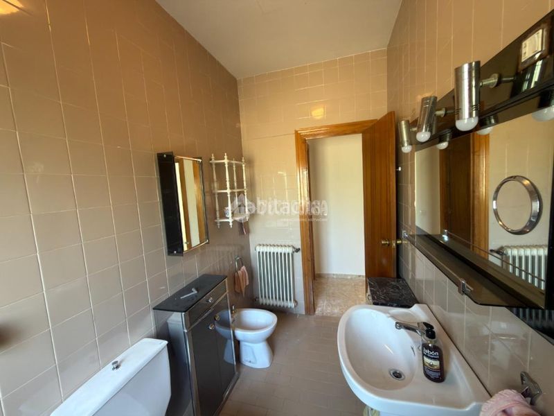 Foto b88517bd-eb6b-452c-8f4d-4ae5334d5bb6. Casa amb calefacció a Nambroca