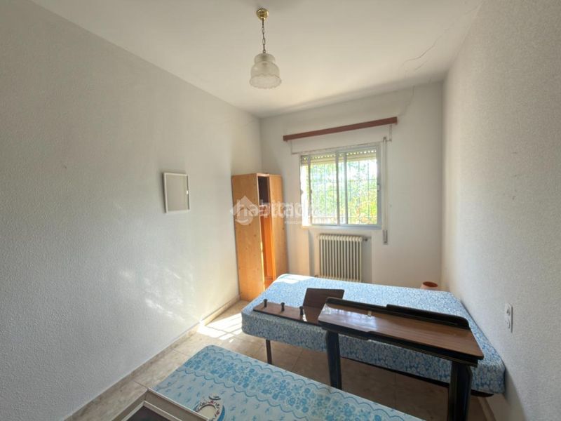 Foto c1042d2a-22b8-480c-8752-51e3893038d3. Casa amb calefacció a Nambroca