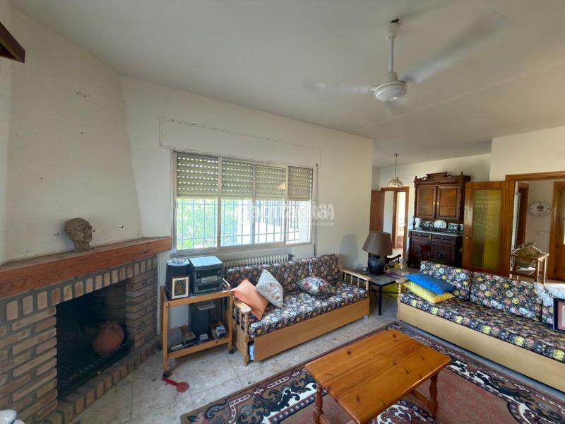 Foto ec54c4bb-3dbc-4b29-b152-a3568b2d0866. Casa amb calefacció a Nambroca