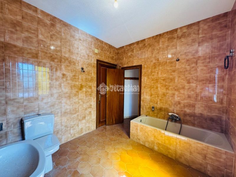 Foto 63a4fbec-ecd0-4a06-9b2e-1c541d13767f. Casa pareada casa en venta en Villasequilla