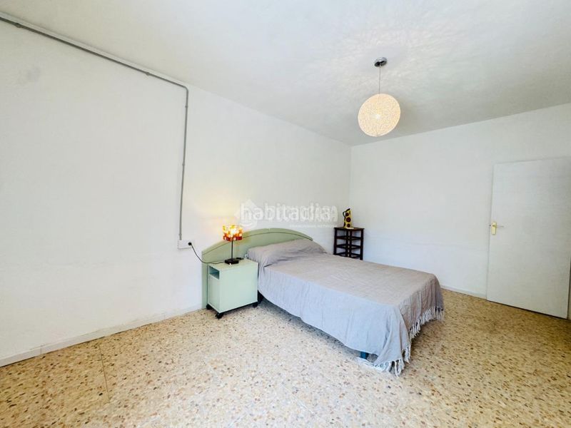 Foto 513521ea-e77b-406f-ab46-da09c9579558. Casa aparellada a Nambroca