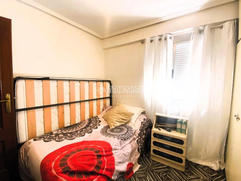 Foto cedb359a-2e27-493a-8da7-a6960d50352d. Pis a Aiora Valencia