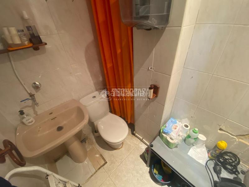 Foto 2880b3f9-d9c9-4095-99ea-61de73113c67. Local comercial tienda en venta en Aiora Valencia