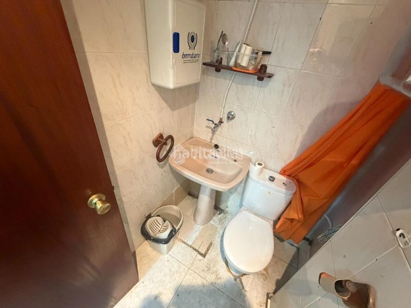 Foto ae706081-4e52-4c9a-824d-5a9e090e11b5. Local comercial a Aiora Valencia