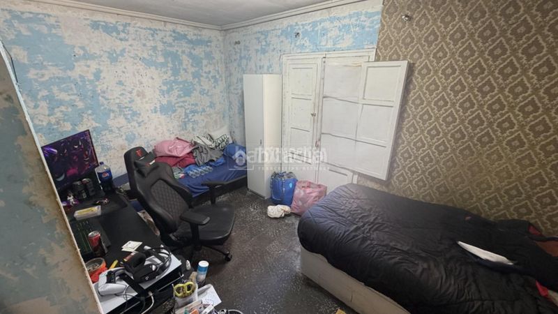 Foto 402a90d2-7c1a-4e7c-a7d0-31c181920268. Pis a Albors Valencia