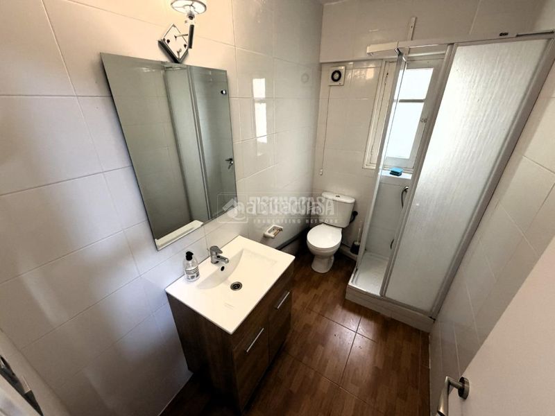 Foto ba79562d-3e1a-4383-8ae6-15549a7ae689. Pis amb aparcament a Aiora Valencia