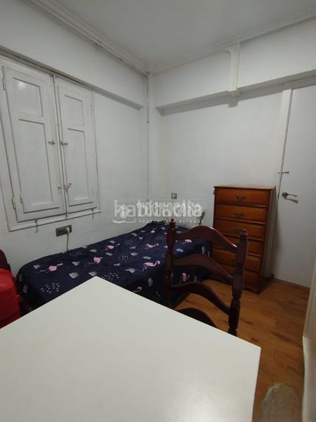 Foto d7f1ed72-a74e-4ff5-b7f1-90ff1c997a01. Pis amb aparcament a Aiora Valencia