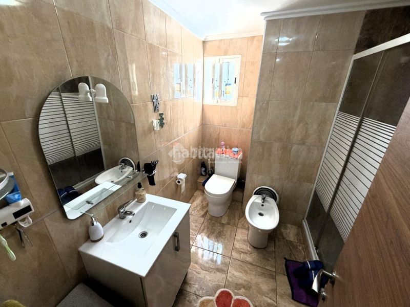 Foto cf0d8525-9b1d-4955-8d1e-2de3357e29f7. Pis a Aiora Valencia