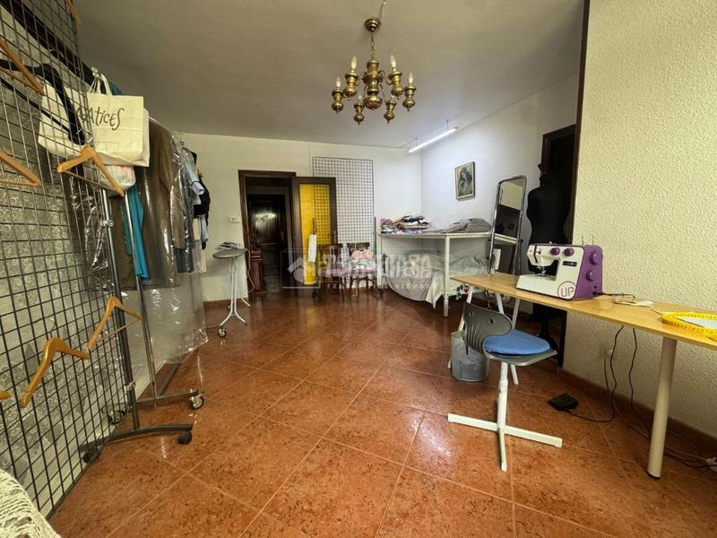 Foto 4bcd8eae-b419-44d1-ae41-74b9c5128e46. Piso  en venta en La Granja Zaragoza