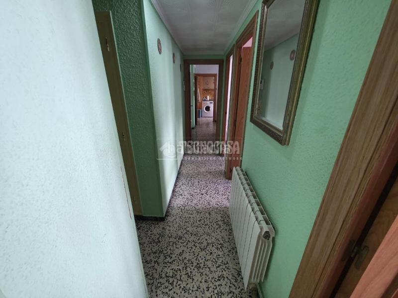 Foto 301580fd-d65e-42ac-a3f8-01262838aa02. Flat with heating in La Jota Zaragoza