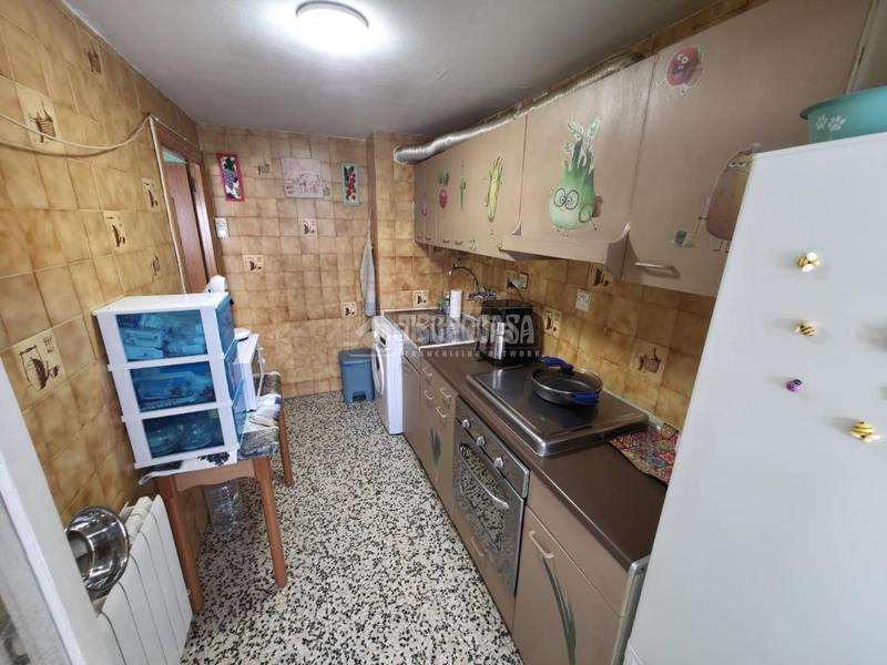 Foto a6c822dc-7c0c-4599-9aa1-21f36d62c718. Flat with heating in La Jota Zaragoza