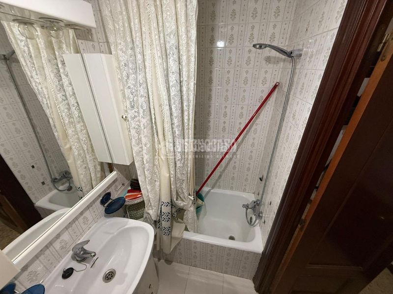 Foto 3f1726dd-cd46-40b0-9fd0-d825c3048c31. Piso  en venta en La Jota Zaragoza