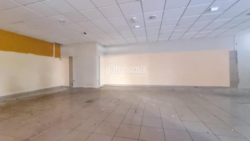 Foto f27e368e-7a92-4b03-8a5f-439d7ddf52d8. Alquiler local comercial tienda en alquiler en La Jota Zaragoza
