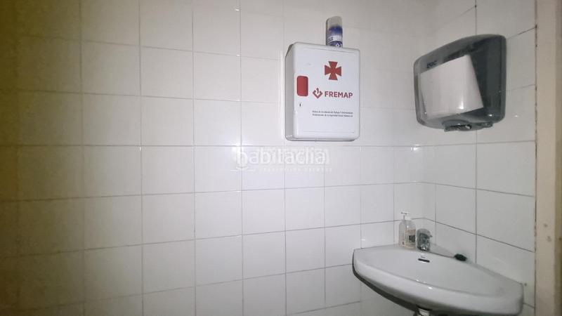 Foto 1074c190-b835-45d9-a50a-5892850794bc. Location local commercial dans La Jota Zaragoza