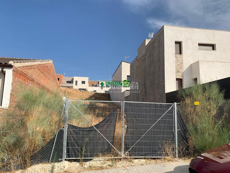 Foto 00239099-4b01-46be-b37c-5d7ac8ee6088. Terrain résidentiel dans Olías del Rey