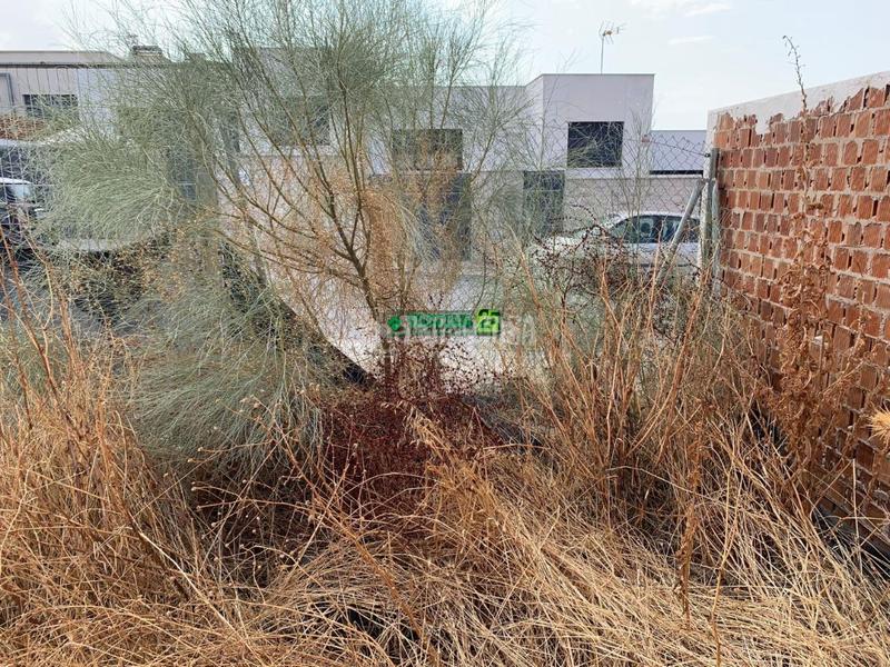 Foto ccda47d8-45ce-41ba-b363-ba787d9796c5. Terrain résidentiel dans Olías del Rey