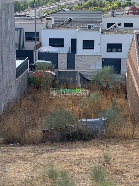 Foto d5c4ca46-9393-496a-834f-1bb5c2586ff1. Terrain résidentiel dans Olías del Rey